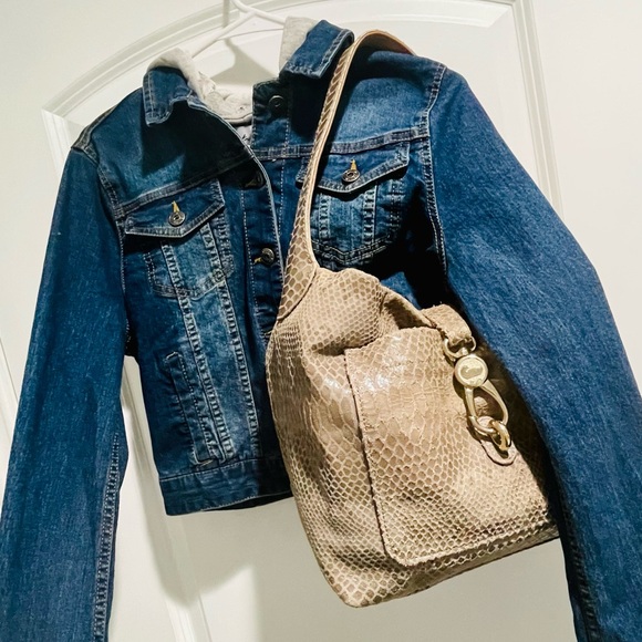 Dooney & Bourke Snakeskin Lock Sac - Picture 12 of 12